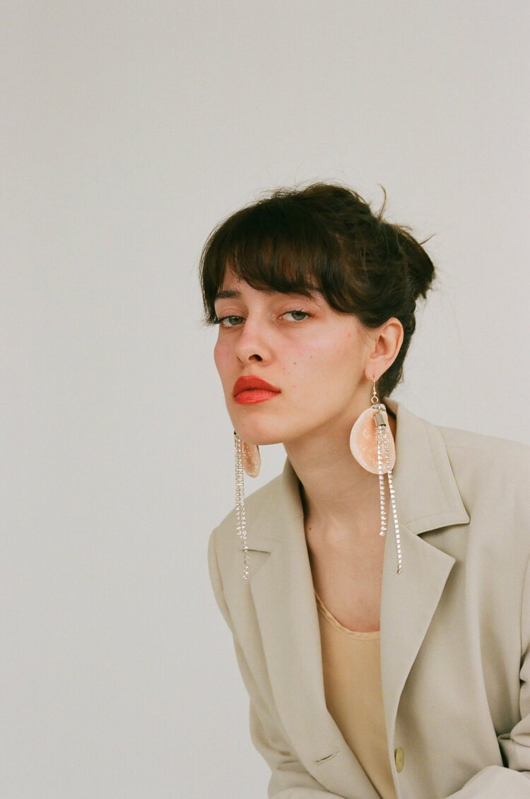 Earrings, shell earrings, oyster earrings, pearl earrings, kunst, shop kunst, kathleen, los angeles, shop kathleen, boutique