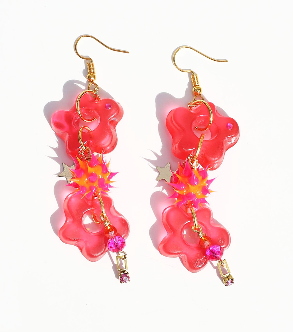 Joey Shares, Resin Earrings, Handmade, Los Angeles, Kathleen, Shop Kathleen, resin, jewelry, flower, charms, handmade, beads, y2k, acrylic beads, sterling silver, flowers, scene, emo, spikey earring