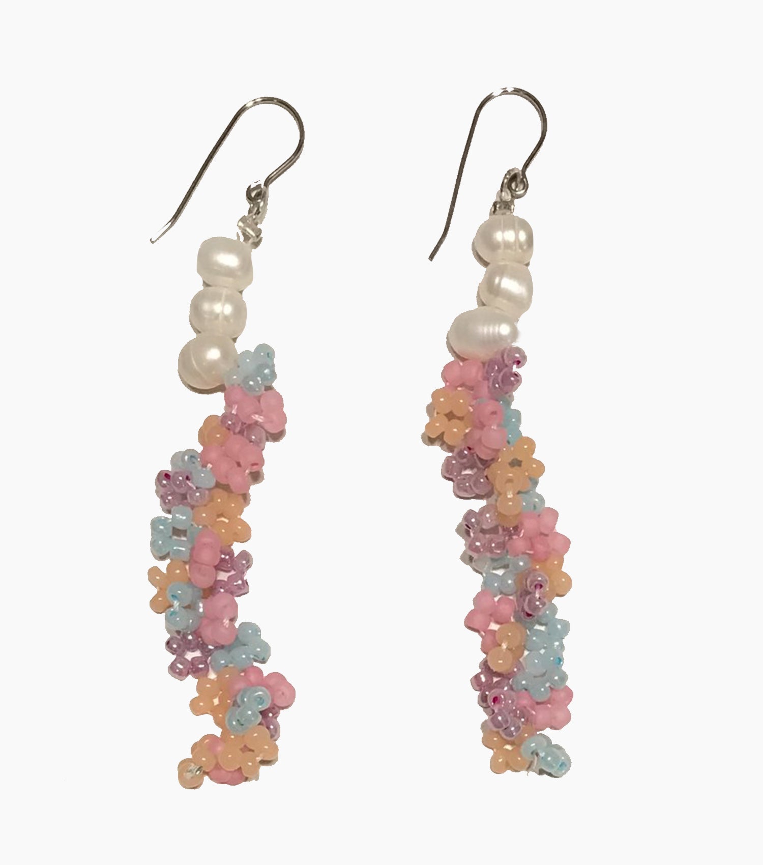 Homejob, Homejob the Label, Shop Kathleen, Kathleen, Los Angeles, Handmade, Pearls, Pearl Earrings, Sustainable, Beaded Earrings