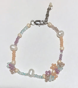 Floral Pearl & Glass Beaded Bracelet - Twenty Four