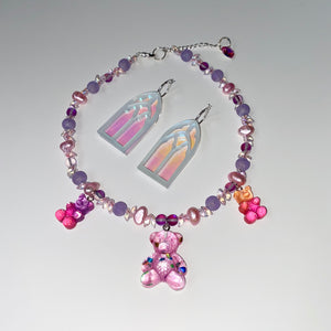 emma pryde, choker, resin, glitter, handmade, los angeles boutique, kathleen, kathleen los angeles, gummie bear, necklace, pearls, freshwater pearls, baroque pearls