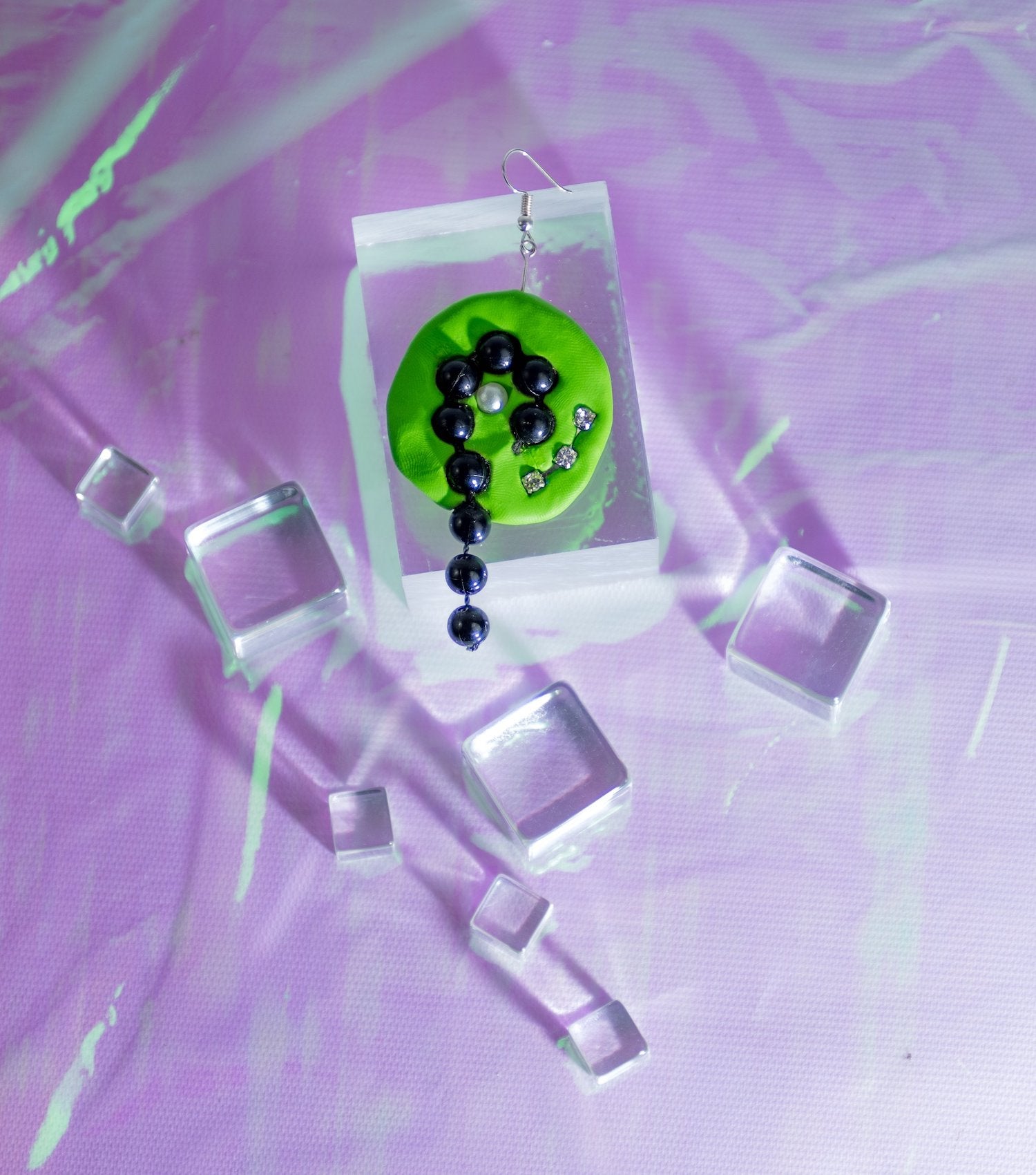 Tati Jewelry, Los Angeles, Kathleen, handmade, polymer clay, beads, green, black, earring