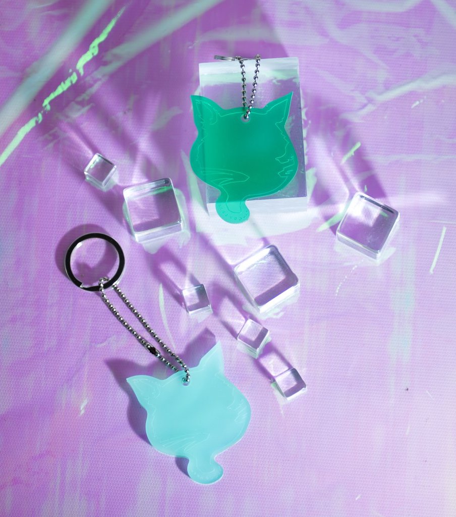 evin twin keychain, emma pryde