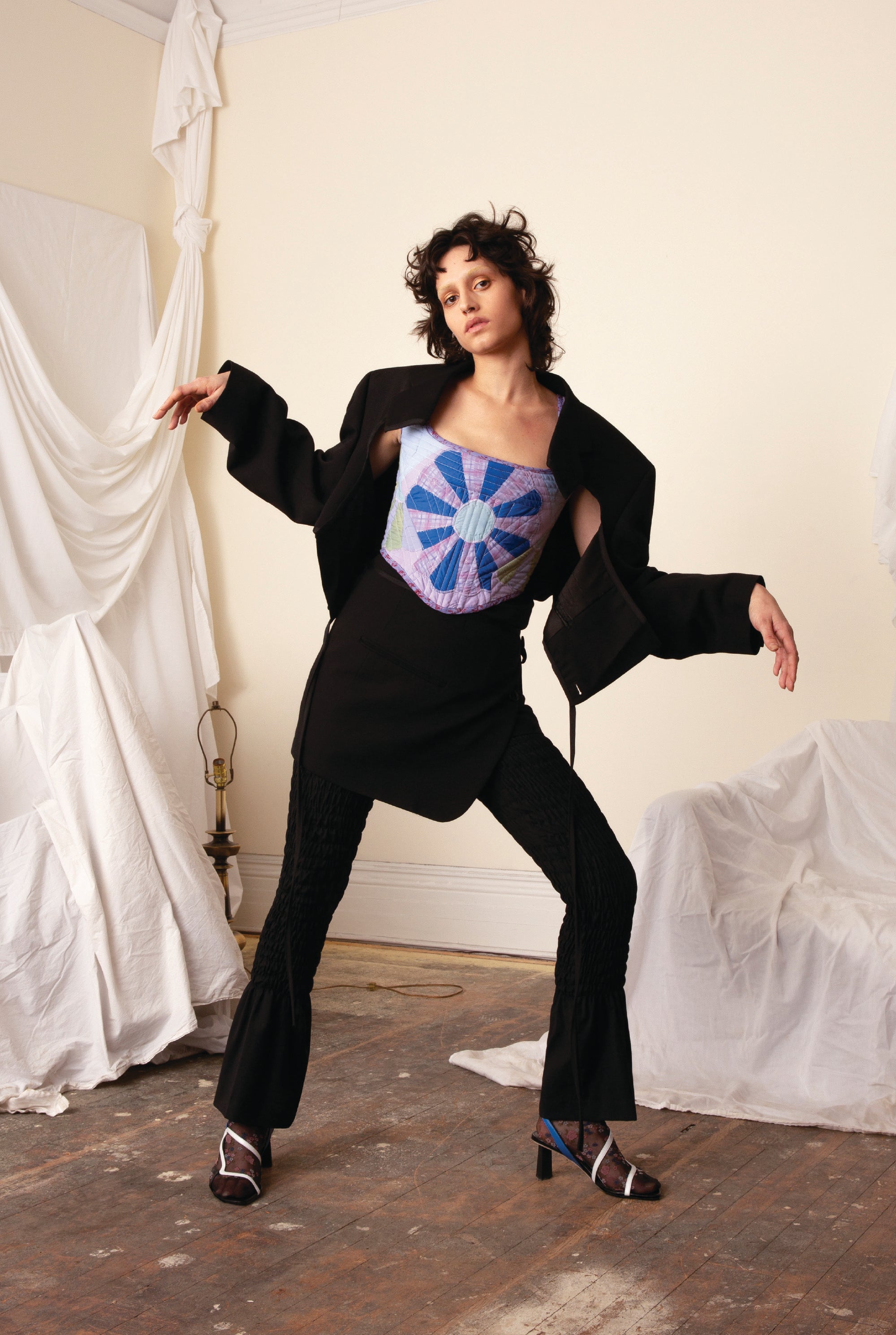 Montreal designer, independent fashion, independent designer, one of a kind, independent fashion, handmade fashion, kathleen, kathleen los angeles, independent boutique, los angeles boutique, los angeles fashion, one of a kind, quilted corset, upcycled corset, patchwork corset, tapestry corset, corset stays, bustier LAUGH, laugh by lafaille, laughbyfaille, courtepointe corset, quilt top, bow corset