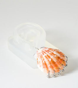 jewelry, shell earrings, earrings, soft blonde, stainless steel earrings, shells, pierced, hoops, natural, handmande, one of a kind, los angeles, kathleen, shop kathleen