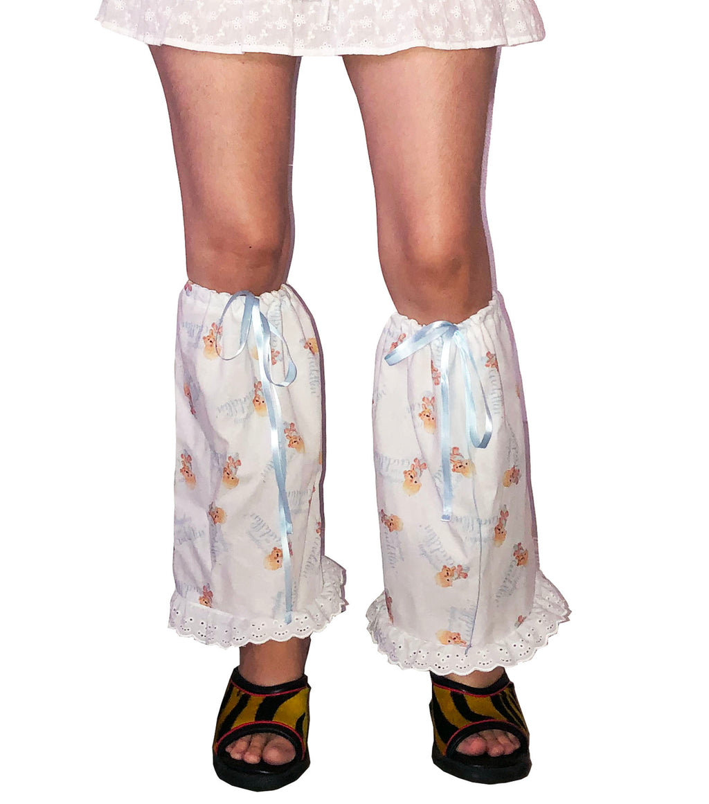 kathleen, kathleen los angeles, los angeles boutique, independent artist, independent designer, handmade, leg covers, legwarmers, leg accessories, baby, ruffles, angle, teddy, teddybear, lace, bows