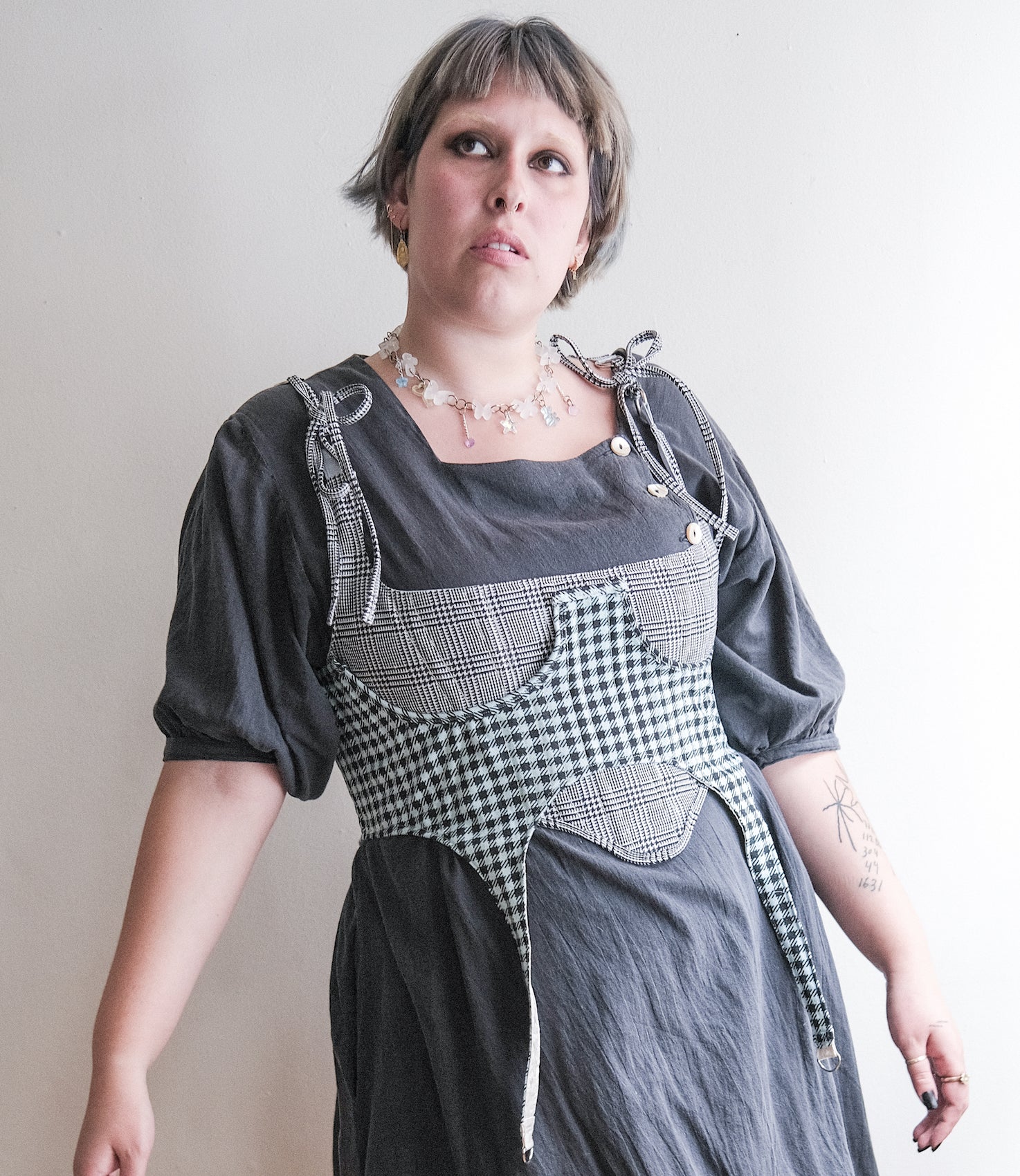  Meg Beck, Kathleen Los Angeles, Kathleen, Independent boutique, independent fashion, independent designer, handmade, one of a kind, upcycled, recycled fashion, sustainable fashion, white corset, rose corset, satin corset, striped corset, pink corset, gingham corset, black corset, corset top, bow corset, regency stays, regency corset, half stays, pink stays, laceup corset, underbust, underbust corset, 18th century