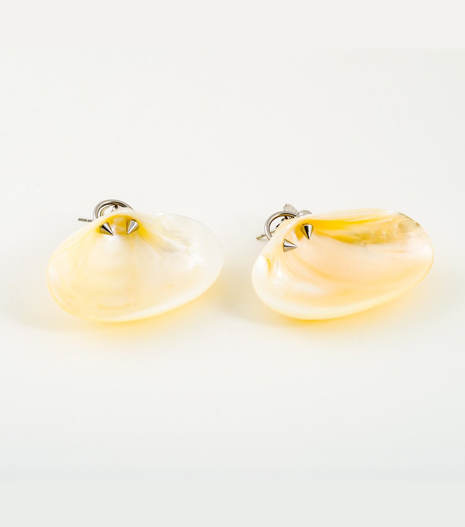soft blonde, shell earrings, earrings, shell, stainless steel earrings, white, cream
