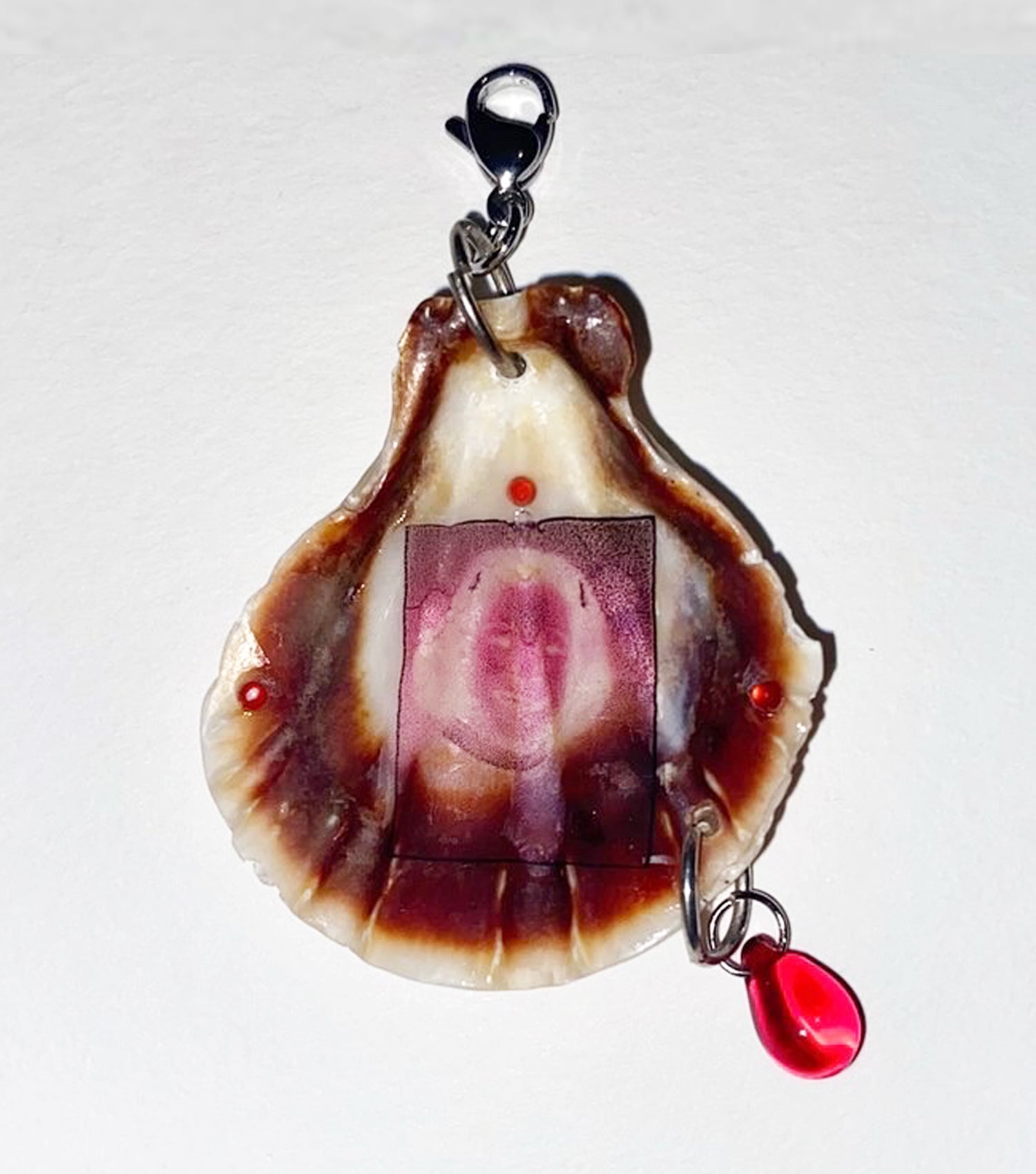 Petri Kitsch, Paulette Sabato , Charm, Seashell Jewelry, Crystal Charm, Fairy charm, fairy necklace, teddy bear, keychain, charm necklace, charm bracelet, crystal charm, dangly charm, pearl necklace, freshwater pearl, kathleen, kathleen los angeles, handmade, handmade jewelry, independent jewelry, upycled fashion, upcycled jewelry, sustainable jewelry, beaded keychain, los angeles fashion, face jewelry, face charm, goth charm