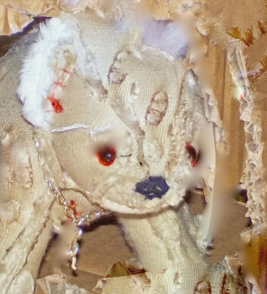 Dean Hoy, Bears Who Care, London Artist, Independent Artist, Independent Designer, Soft Toys, Soft Sculptures, Soft Art, Handmade Toys, Teddy Bear, Kathleen, Kathleen Los Angeles. Los Angeles Boutique, Independent Boutique, Independent Fashion, Sustainable, Upcycled, Sustainable Toys, Sustainable Sculpture, Sustainable art, Upcycled Toys