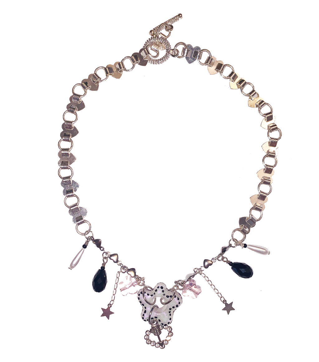 Joey Shares, Handmade, Los Angeles, Kathleen, Shop Kathleen, resin, beads, vintage, charms, y2k, choker, silver hearts, hearts, necklace
