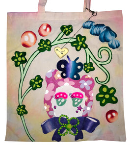 Ema Gaspar, Ema G B, hand painted tote, one of a kind, independent artist, independent designer, resin keychain, heart keychain, kathleen, kathleen los angeles, shop kathleen, independent boutique, indie boutique, tote bag, cotton tote, cartoon tote, pierced keychain, tie dye tote, hand dyed